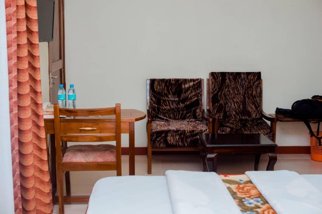 Kilimanjaro Crane Hotel Moshi Eksteriør billede