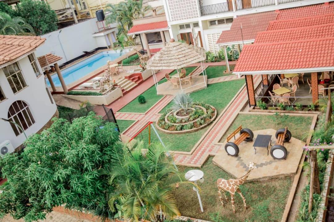 Kilimanjaro Crane Hotel Moshi Eksteriør billede