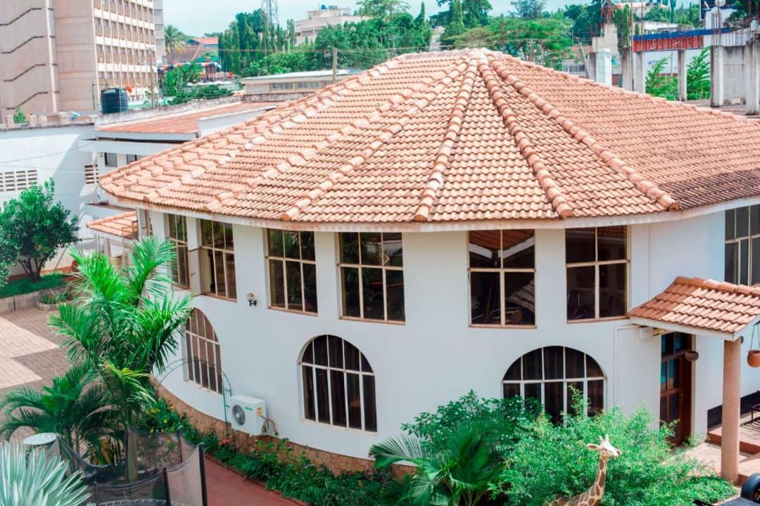 Kilimanjaro Crane Hotel Moshi Eksteriør billede