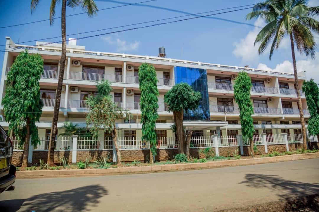 Kilimanjaro Crane Hotel Moshi Eksteriør billede
